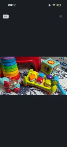 Cubo de atividades+mesinha de enchei geométricos com martelo