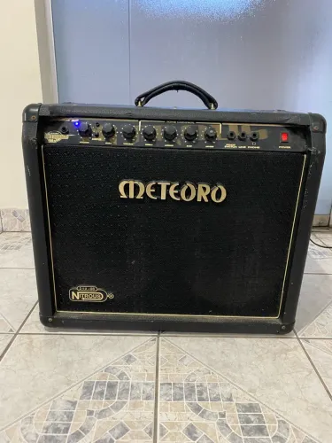 Cubo Amplificador Meteoro Nitrous 100G Guitarra Bivolt