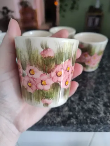 Xícaras vintage de porcelana weiss