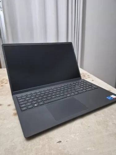 Dell Inspiron 15 3530 | Intel i5 13ª Ger | 16GB RAM | SSD 512GB | Tela 120Hz