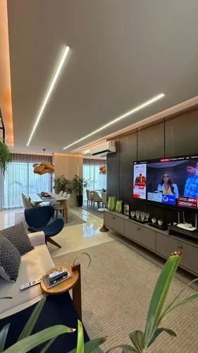 Casa em condomínio nos Morros de alto padrão com 4 suítes mobiliado financia