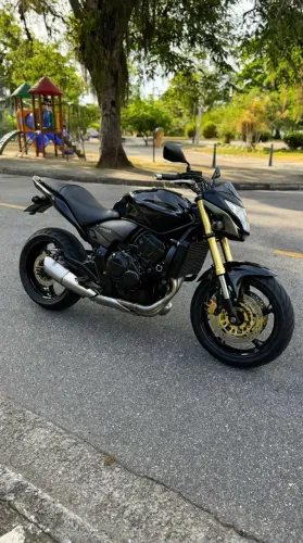 HORNET 2013 PRETA - ELIMINADOR DE RABETA - DOC EM DIA 