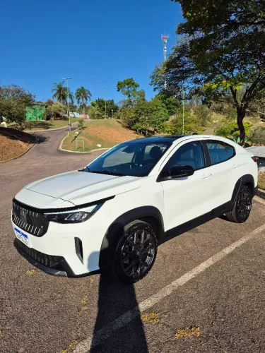 Fiat Fastback Impetus 200 T. AUT (hibrído) 2026