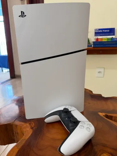 PLAYSTATION 5