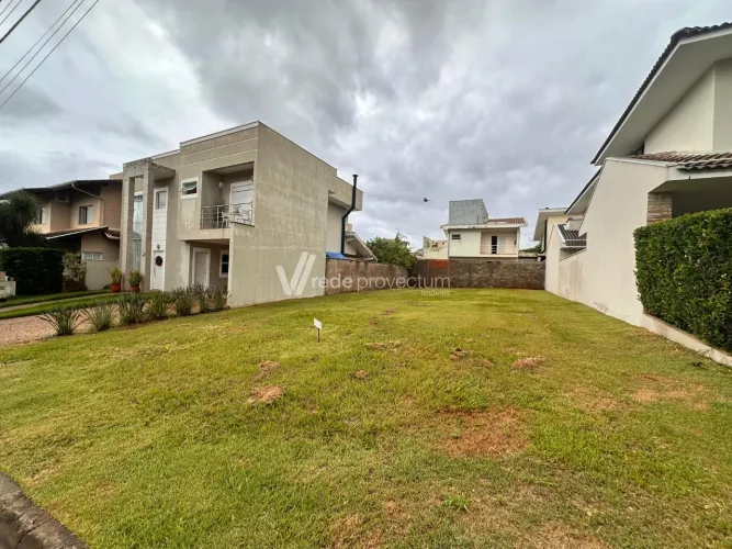 Terreno a venda com 300m2 no Condominio Residencial Paineiras - Betel Paulinia/SP.