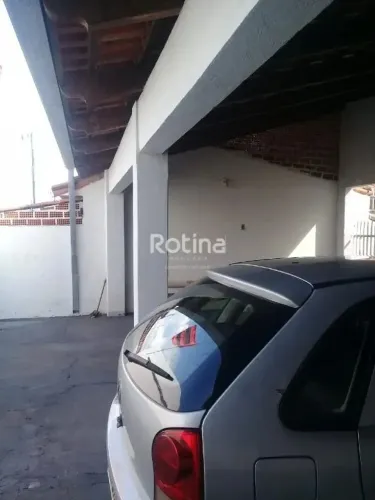 Casa à venda, 3 quartos, Residencial Gramado - Uberlândia/MG - Rotina Imobiliária