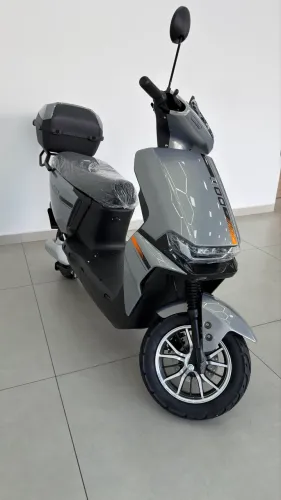 Moto Elétrica 1000w ( dispensa emplacamento e cnh)