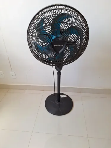 Ventilador cadence coluna