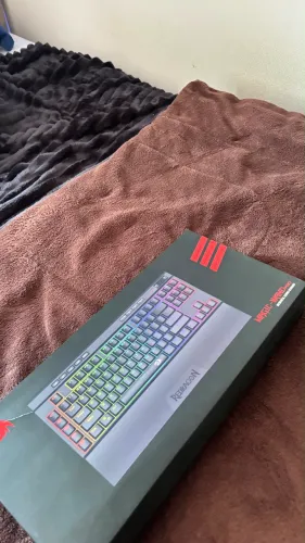 Teclado mecânico Redragon Magic-Wand Pro