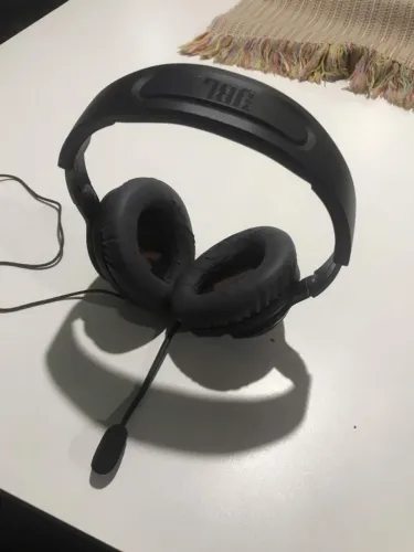 Headset JBL (microfone não funciona)