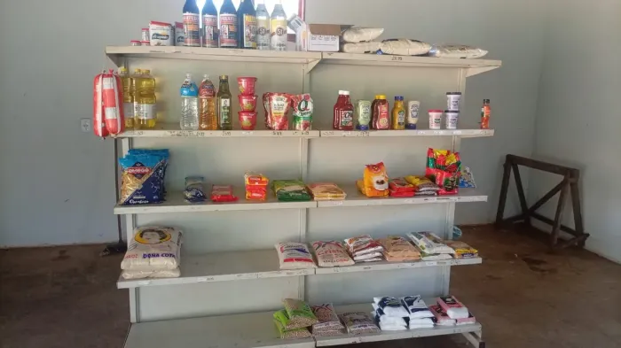 vende-se duas gôndolas 