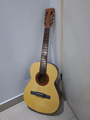 DOAÇÃO VIOLÃO DESAPEGANDO