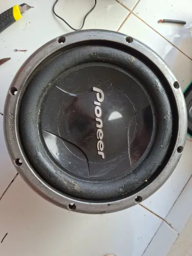 Vendo alto falante pionner  +controle LD stetesom+ 6×9 pioner +mp3 player  barato