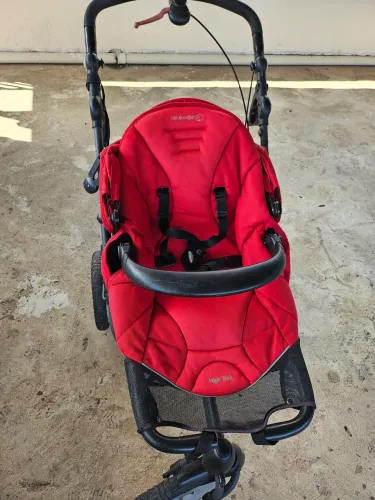 Otima oportunidade pro seu bebê no melhor conforto possível e um otimo preço para você 