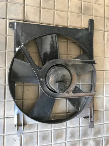 Defletor Radiador com ventoinha GM Astra F Astra Belga 1995