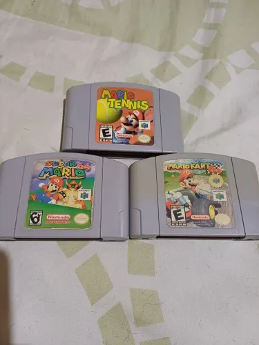 Mario 64 , Mario kart e Mario tennis 