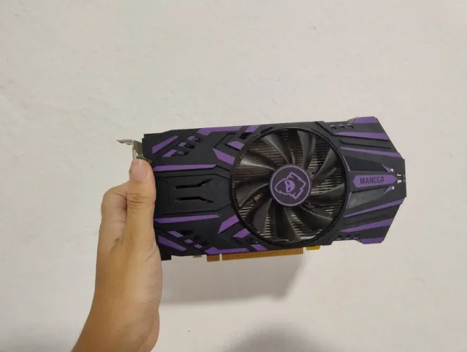 Placa de vídeo RX 550 4gb