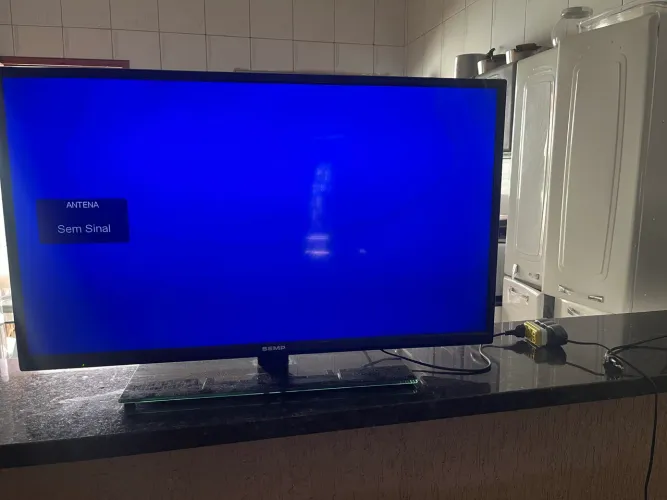tv led 40polegadas nao e smart mais esta em perfeito estado