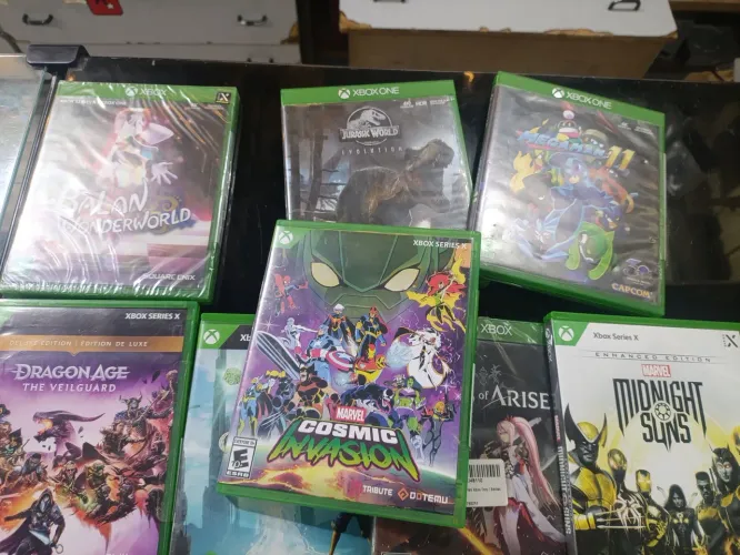 Jogos novos x box one e series alguns só foi aberto fazer love a amaioria lacrado