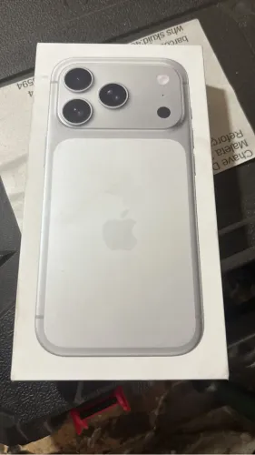 Apple 17 pro max novo 