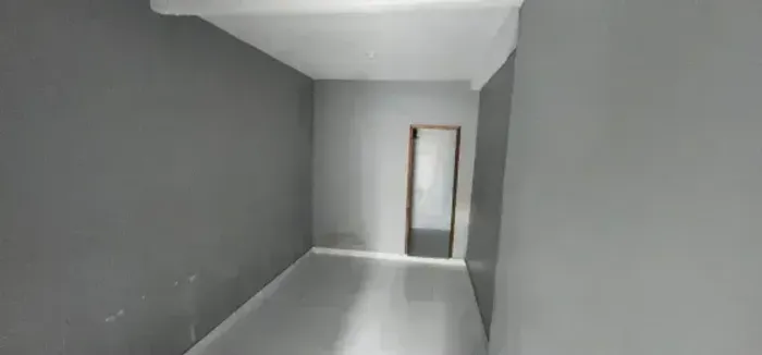 GALPÃO COM 800M2 DE ÁREA TOTAL NA COSME FERREIRA/TIRADENTES