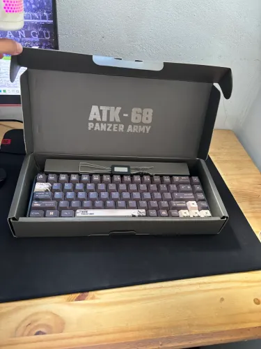 TECLADO ATK68 MAGNÉTICO (LIMITED VERSION - PANZER ARMY)