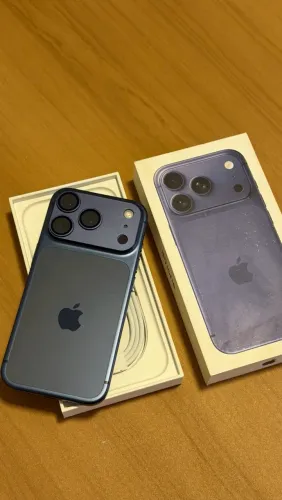 iPhone 17 Pro 256GB Deep Blue, Seminovo, 100%, Garantia Apple até Maio/2027