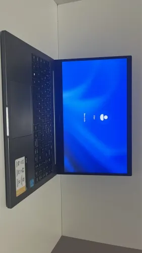 Notebook Samsung Book 15.6" Full HD (SSD 256GB) - Usado (Pouquíssimo Uso!)