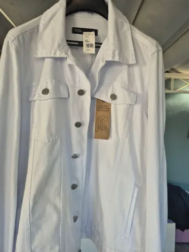 " JAQUETA BRANCA, NOA,TREZIÊ, 100% ALGODÃO, TIPO JEANS, V/T!".