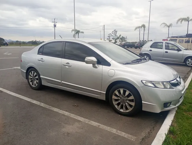 Honda Civic Sed. Lxl/lxl SE 1.8 Flex 16V Mec. 2011