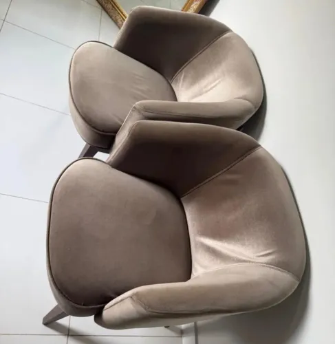Poltronas aveludadas 