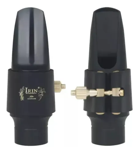 Boquilha para Sax Alto em Massa com Abraçadeira e Tampa - Produto Novo