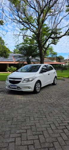 Chevrolet Onix JOY Hatch 1.0 8V Flex Mec. 4P 2018
