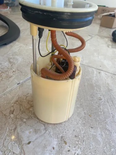 Bomba de gasolina up1.0 -  2015