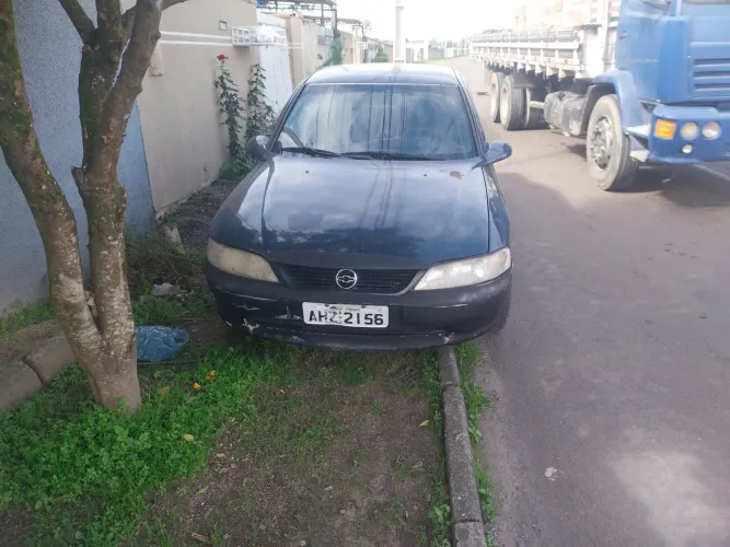 Chevrolet Vectra GL 2.2 / 2.0 MPFI 1998