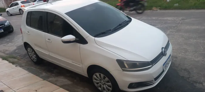 Volkswagen Fox Comfortline 1.0 Flex 8V 5P 2015