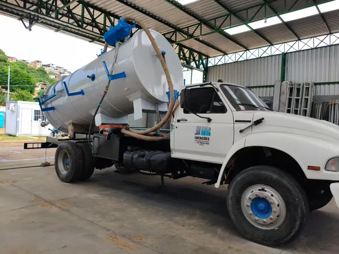 Limpa fossa ford f14.000