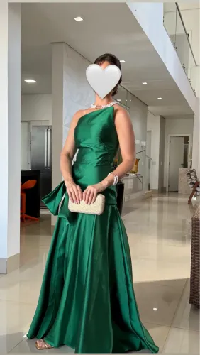 Vestido de festa 38 usado 1x sem detalhes