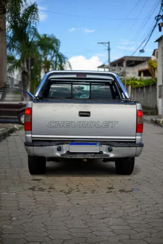 Chevrolet S10 P-up Tornado 2.8 TDI 4x2/4x4 CD Dies 2005