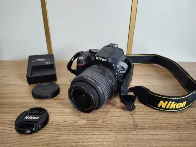 Câmera Nikon D5200 - Excelente estado!