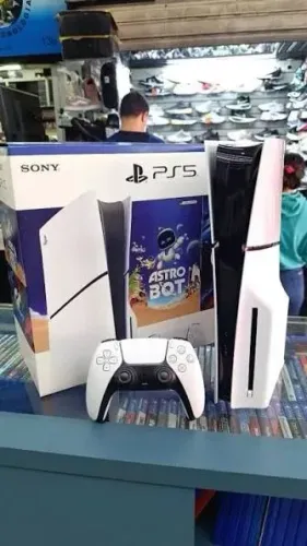Console Sony Playstation 5 Slim Midia Fisica 1 TB