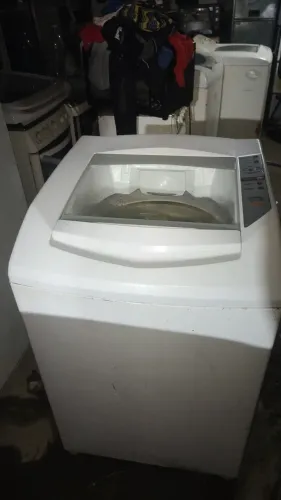 Máquina de Lavar 10kg