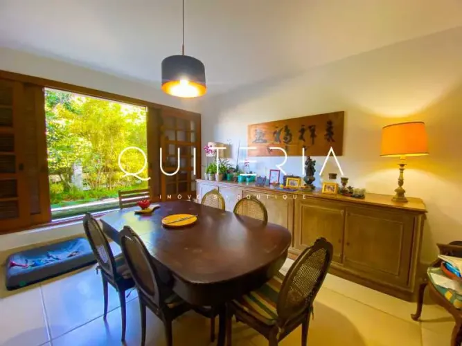 Casa a venda no Humaitá, Rua Maria Eugênia, 4 quartos, 1 suítes, 2 vagas