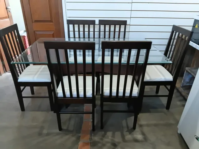 Mesa de 6 lugares