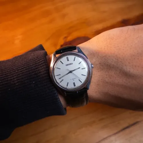 Seiko Manual * Vintage 1970 a Corda - Mostrador Branco 37mm
