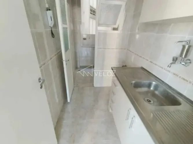 Apartamento - / Residencial / Centro