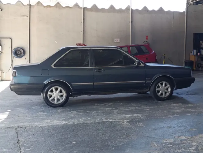 Volkswagen Santana Glsi / GLS 1.8/ 2.0 (álcool) 1989