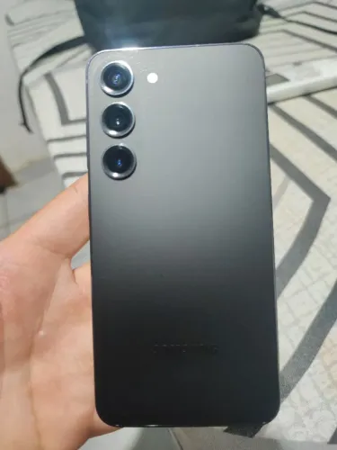 Galaxy s23 8/256gb 