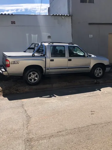Chevrolet S10 P-up Tornado 2.8 TDI 4x2/4x4 CD Dies 2005