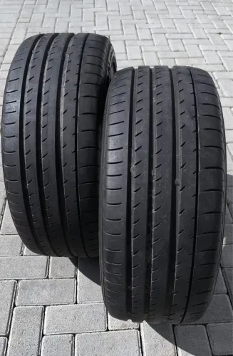 PAR PNEU YOKOHAMA 255 40 19 Advan Sport Novos
